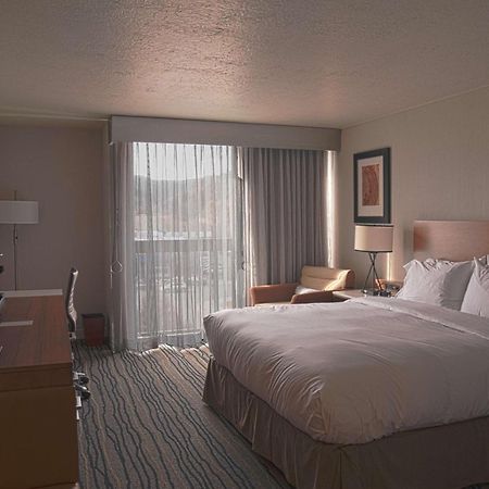 Hotel Doubletree By Hilton Helena Downtown Exterior foto